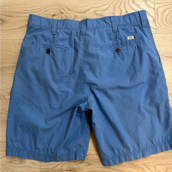 IZOD Saltwater Men's Flat Front Blue Shorts EUC - Picture 5 of 7